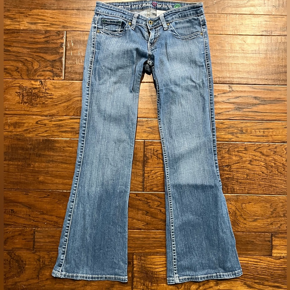 Levi’s 518 size 5M super low rise boot cut